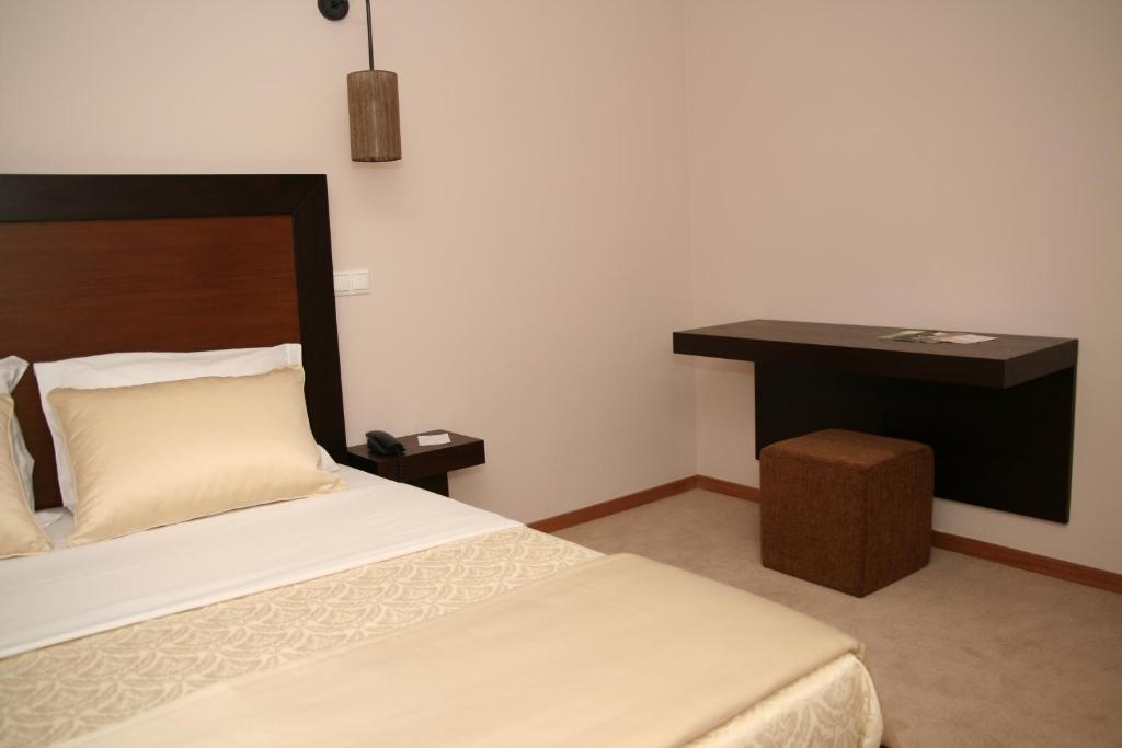 Santo Thyrso Hotel Санто Тирсо Стая снимка