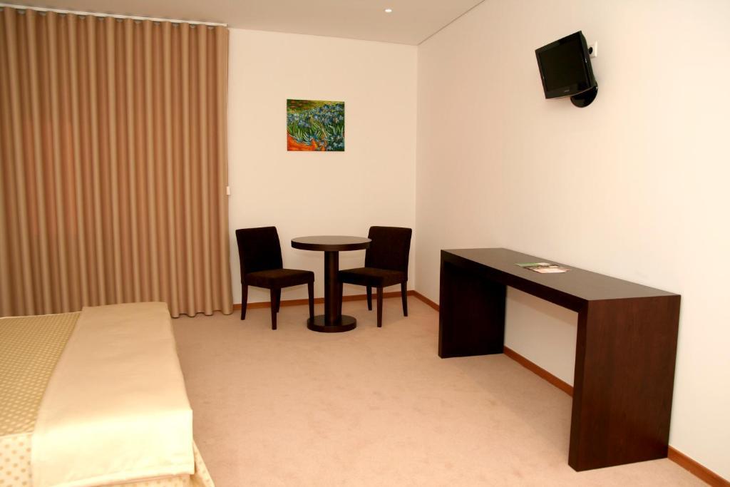 Santo Thyrso Hotel Санто Тирсо Екстериор снимка